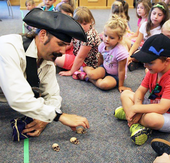 pirate themed magic show in ontario