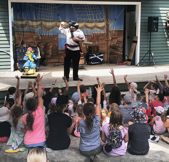 pirate magic show in ontario canada