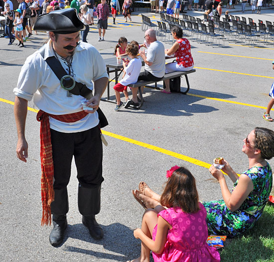 walk around pirate magician